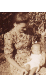 Jean with daughter Kaye